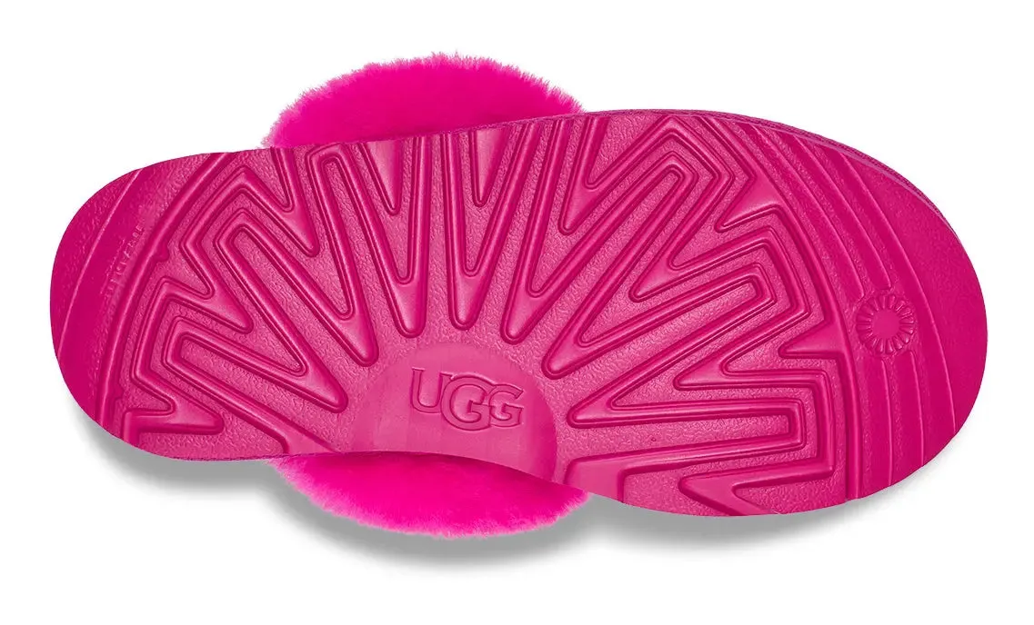 Kids’ UGG Cozy II – Soft & Fluffy Slip-On Slipper for Indoor & Outdoor Wear