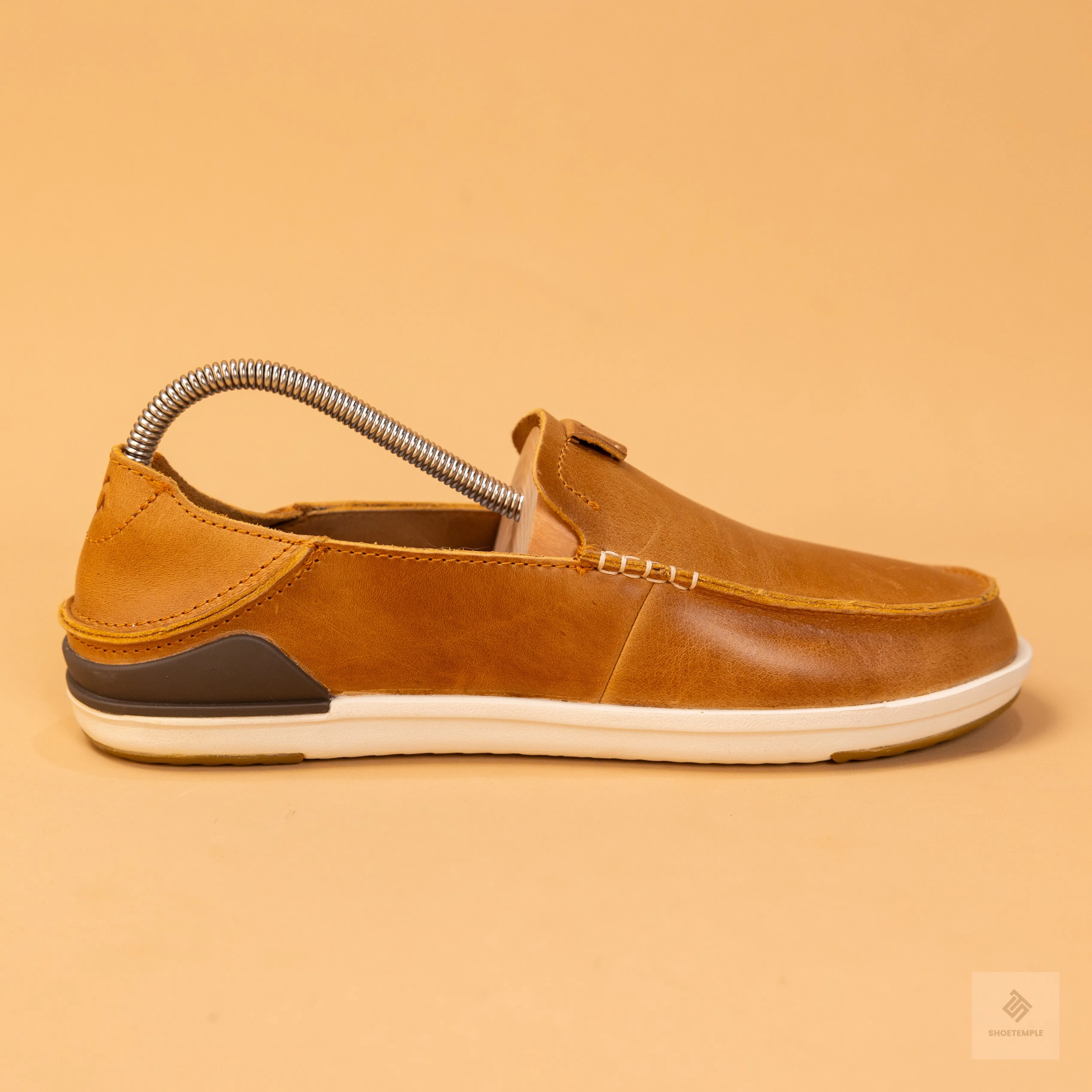 OLUKAI Mens Kakaha Leather Shoe
